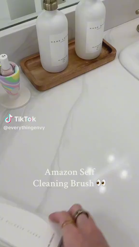 Self Cleaning Hair Brushes